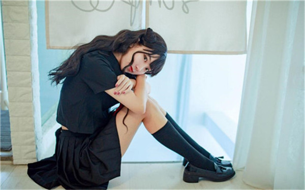 小欧视频深夜福利直播：深夜观看更佳的美女福利直播
