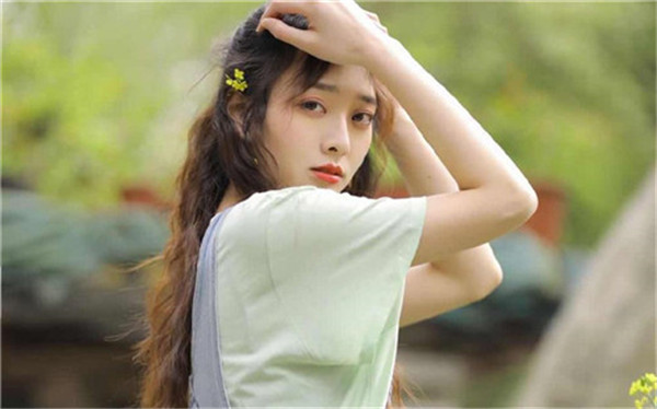 花季传媒app下载安装：海量高清视频尽在其中