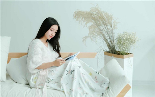 快喵成年app入口IOS：免转换格式手机视频播放神器