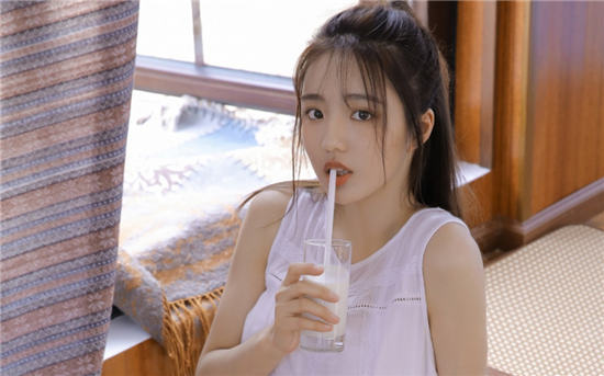 无限看成版人的富二代f2app安卓版：精彩视频免费看不停