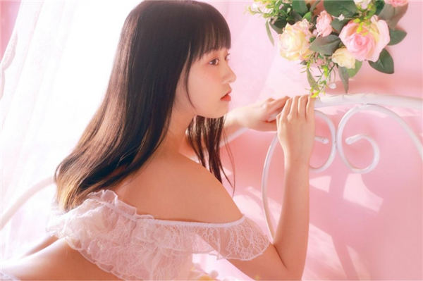 夜妖娆直播在线下载汅：一款美女帅哥都在这里直播的软件