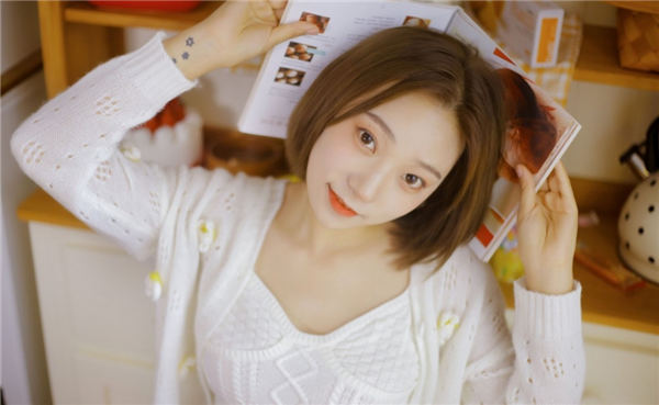 抖咪直播免付费破解版：一个满足你躁动心的直播软件