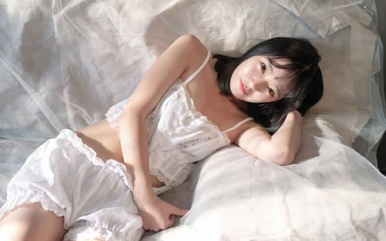 一个人看的视频播放中文