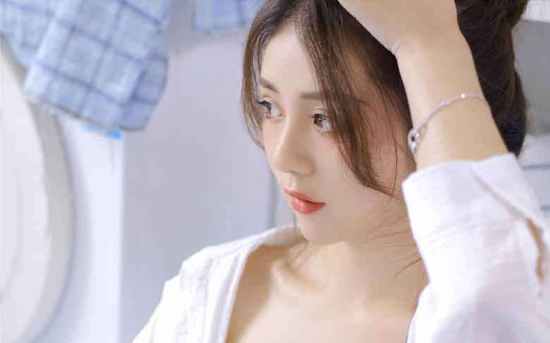 一个人晚上看www在线观看免费