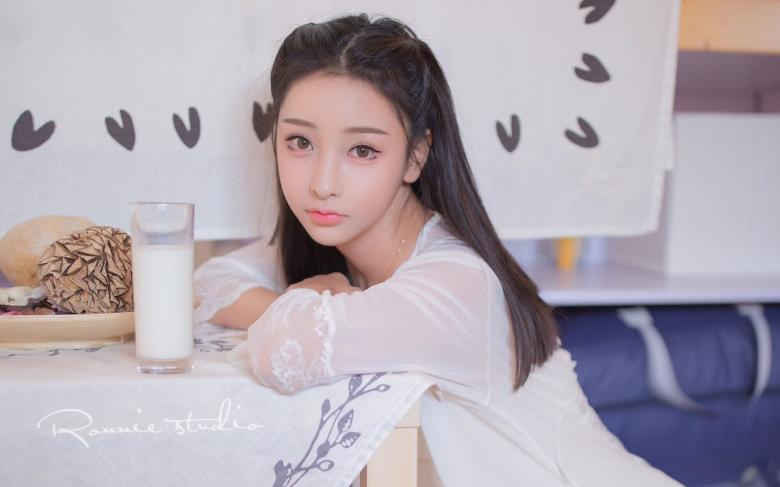 丝瓜草莓向日葵草莓小猪18岁免费图片