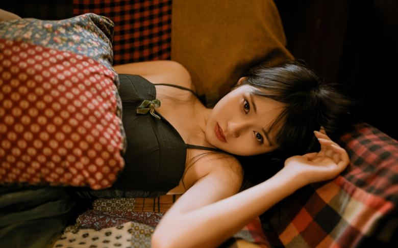两个人看的www在线视频观看