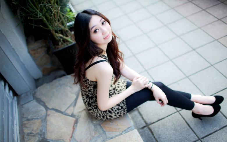 两个人免费观看日本的动漫