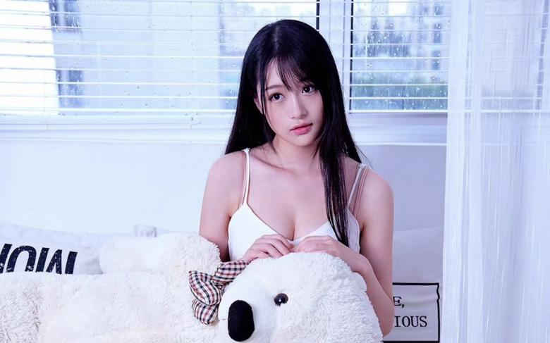 小黄鸭秋葵绿巨人视频