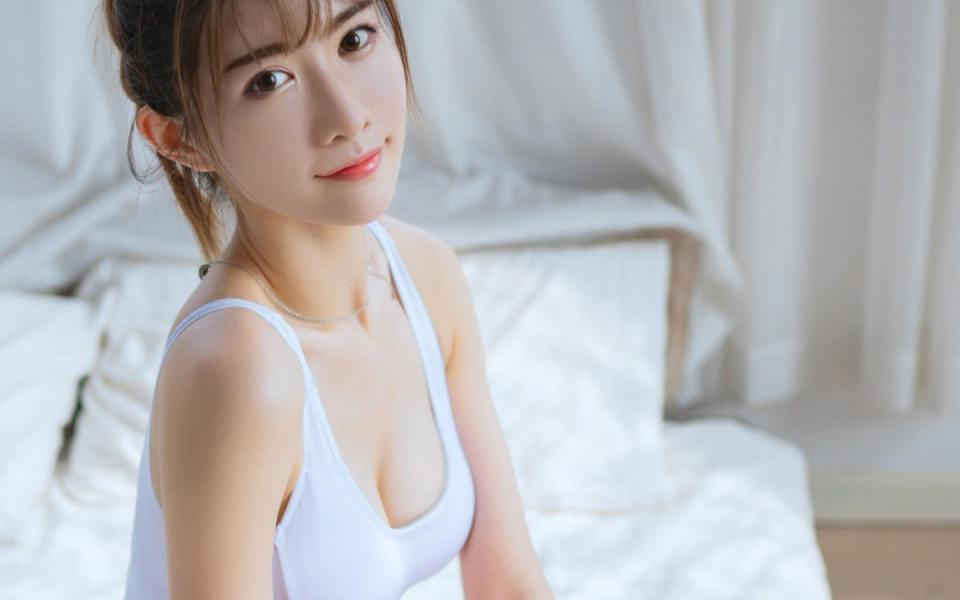 鸭脖娱乐丝瓜草莓小猪向日葵