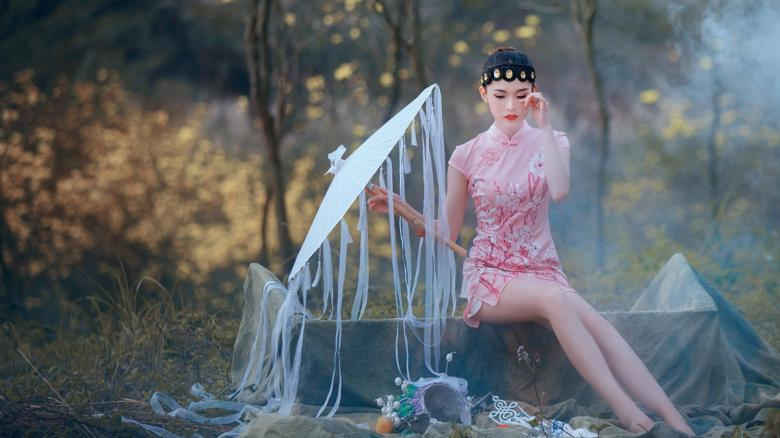 一个人www免费高清