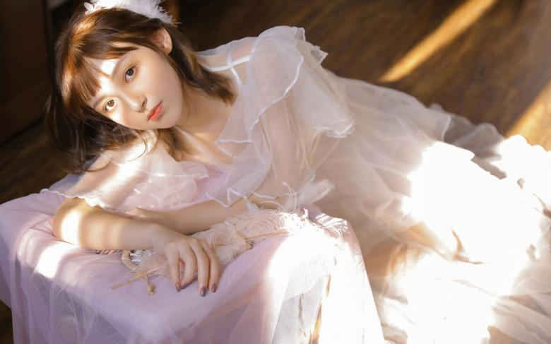 凹凸世界无限流量版下载