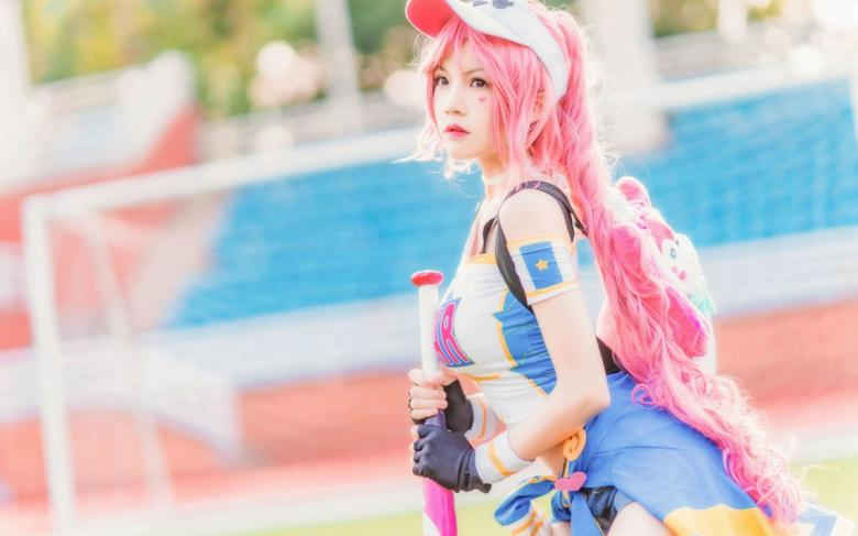 丝瓜草莓幸福宝小猪8008