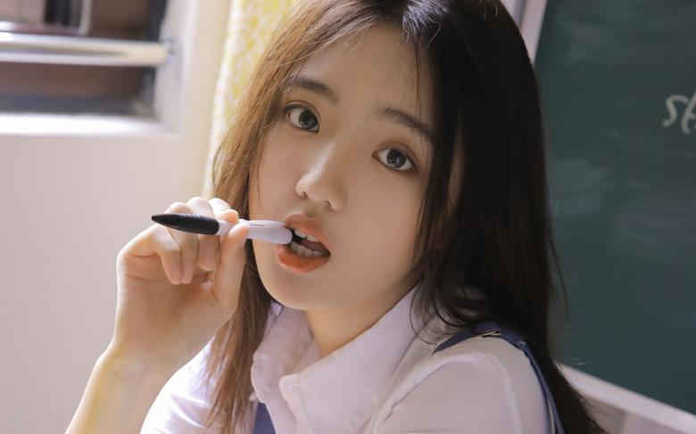 一个人在线观看的www视频高清