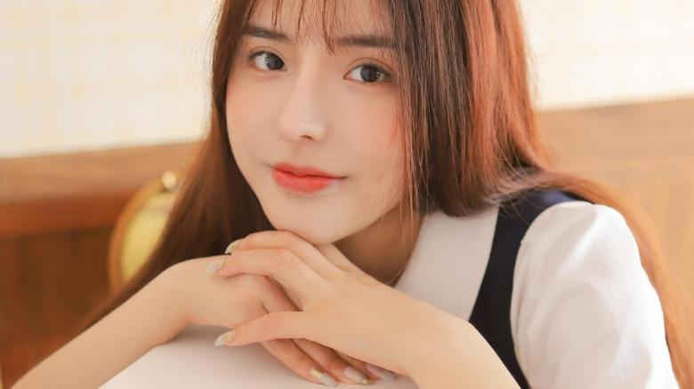 麻豆果冻国产精品第一页