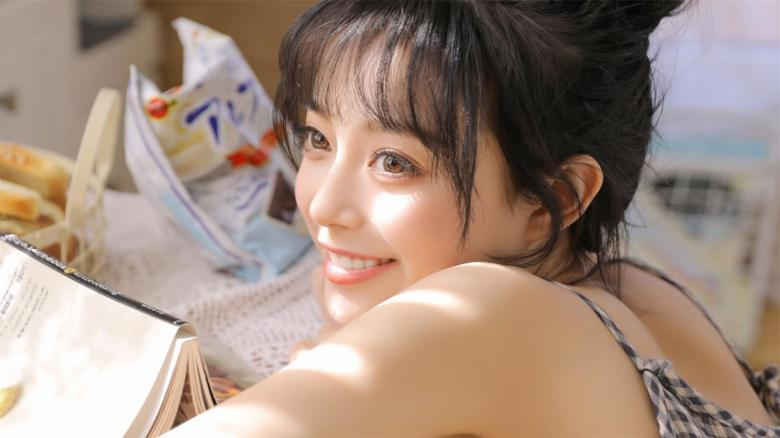 黄瓜香蕉蕾丝草莓秋葵丝瓜绿巨人