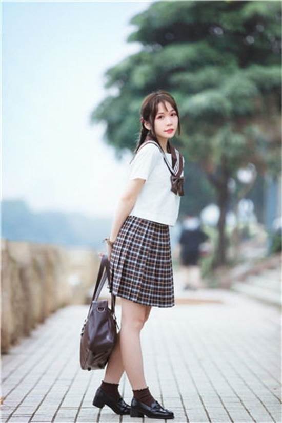 草莓香蕉樱桃黄瓜丝瓜榴莲免费版软件