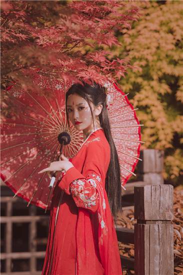草莓视频,丝瓜视频,向日