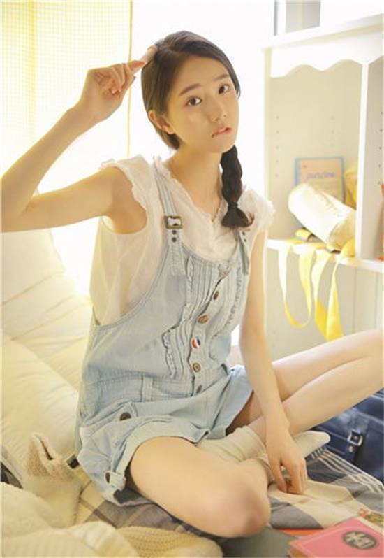 草莓香蕉秋葵黄瓜榴莲手机版