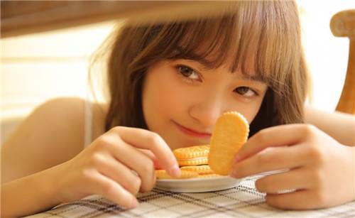 蕾丝视频app官方版:支持丝瓜向日葵富二代播放神器