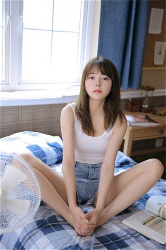 草莓丝瓜芒果秋葵绿巨人下载手机版