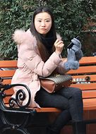 手机号上街头色情小广告 女子频繁接到骚扰电话……