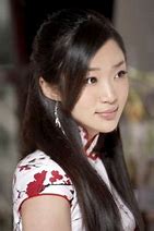 才貌双全：步步高imoo学习手机代imoo手机广告中的女生言人仍为“点读机女孩”